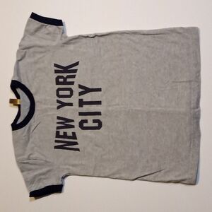 NYC Image Girl's Graphic Tee Large Like New Heathered Grey / Black
